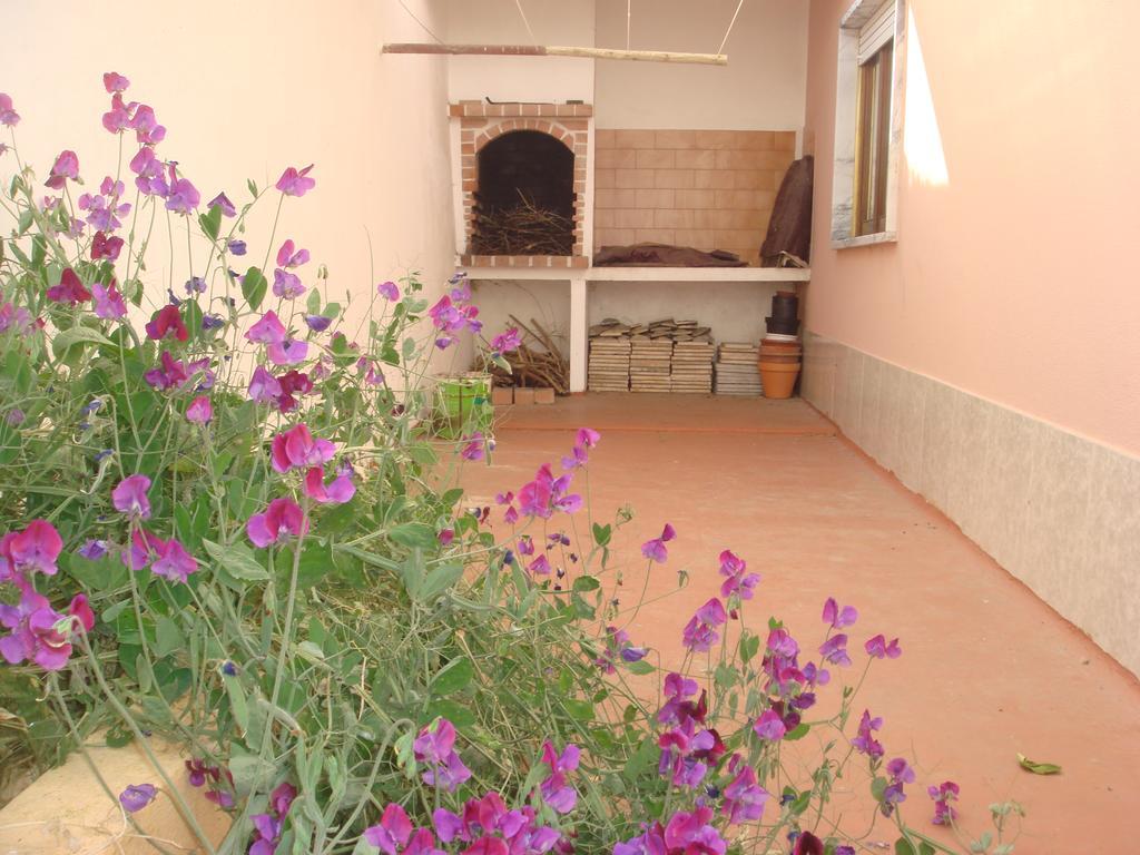 Campo de Oleandros Lourinhã Exterior foto